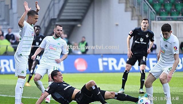 比赛结束后,汉堡队再度胜出 比赛结束后,汉堡队再度胜出