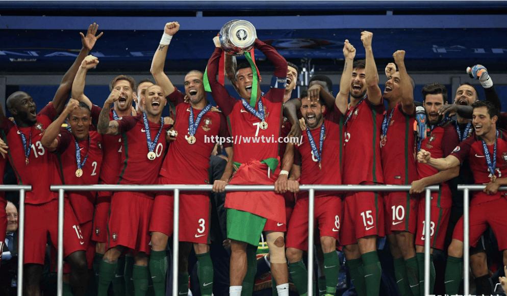 精彩不容错过:广州富力迎战武汉三镇 精彩不容错过:广州富力迎战武汉三镇