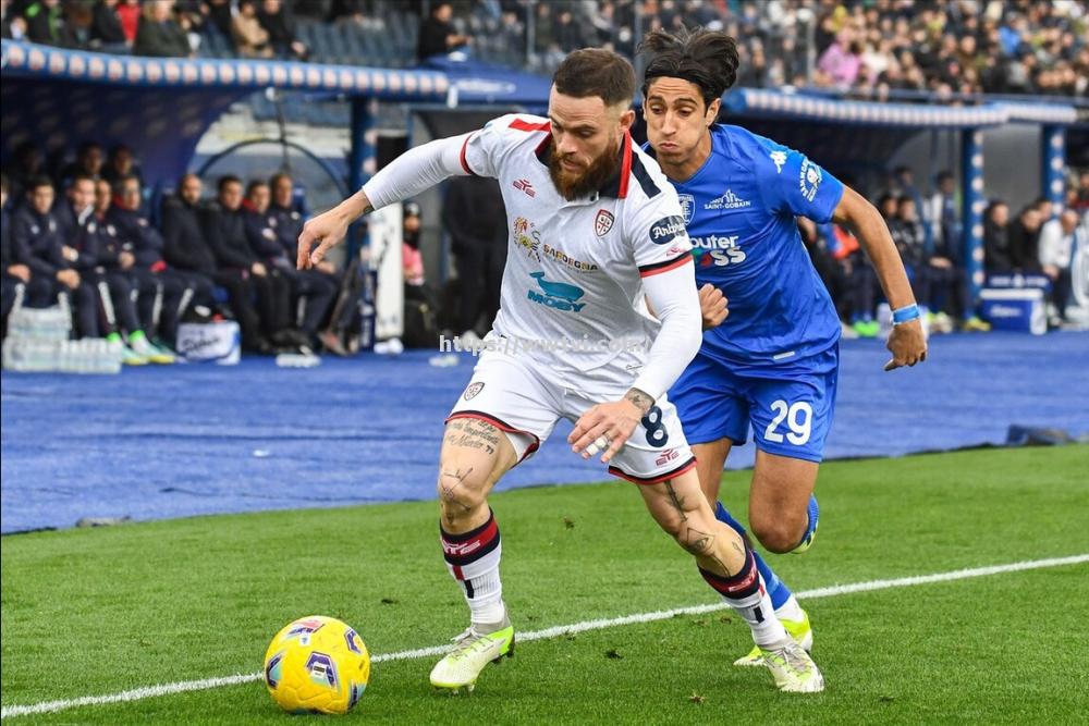 尤文图斯客场逼平切沃,艰难保持不败 尤文图斯客场逼平切沃,艰难保持不败