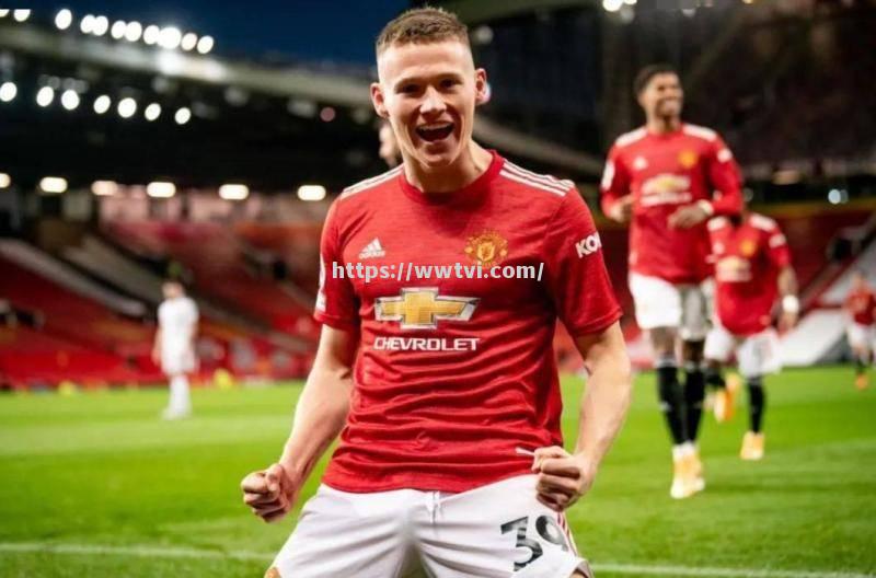 新晋球员崭露头角,球队未来前景光明 新晋球员崭露头角,球队未来前景光明