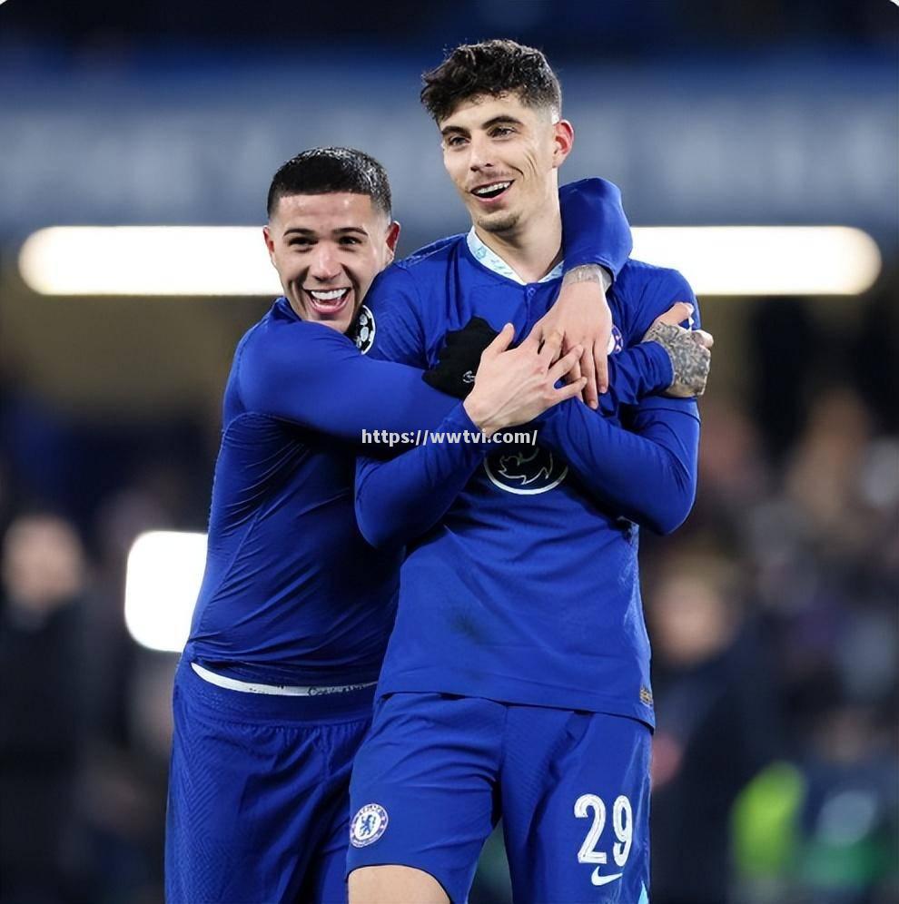 多特蒙德剧变晋级之途,成绩亮眼 多特蒙德剧变晋级之途,成绩亮眼