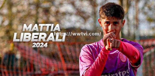 老将球员传授经验,带领年轻球员成长 老将球员传授经验,带领年轻球员成长