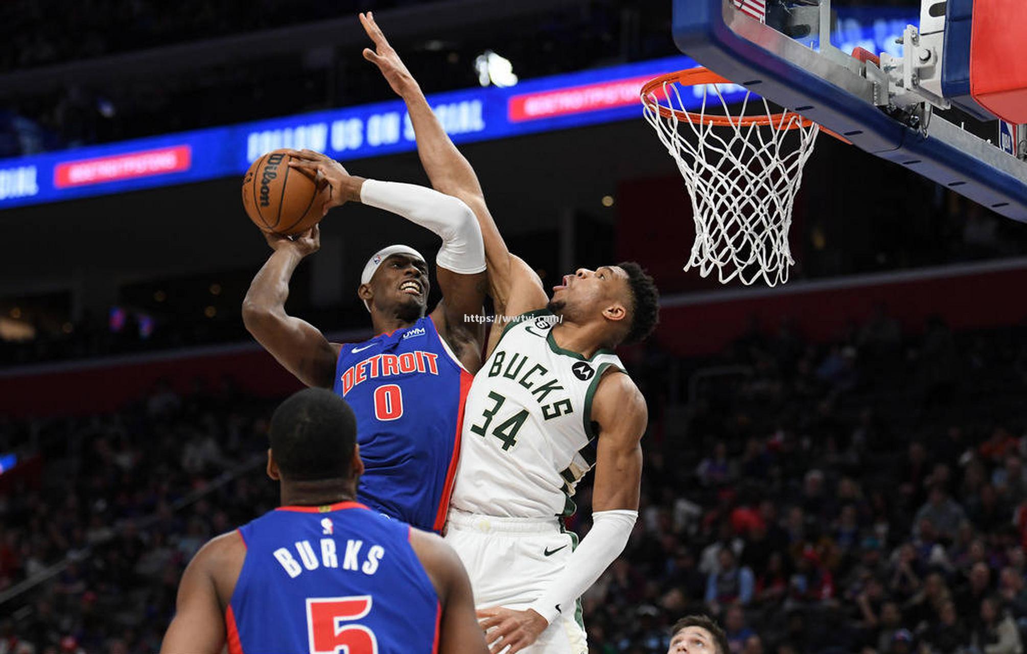 雄鹿客场击败活塞,字母哥率先入役 雄鹿客场击败活塞,字母哥率先入役