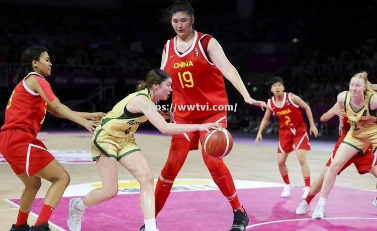 日本女篮队员表现出色,助球队取得胜利 日本女篮队员表现出色,助球队取得胜利