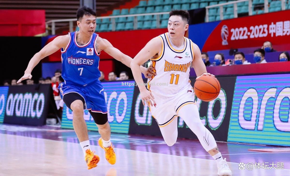 我国男篮队员如虎添翼,再创佳绩 我国男篮队员如虎添翼,再创佳绩