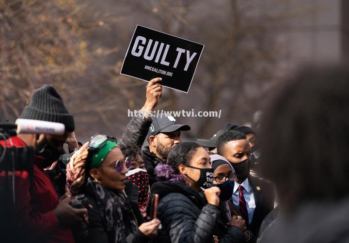 阿洲球员突然发起抗议,促进守卫集体权益 阿洲球员突然发起抗议,促进守卫集体权益