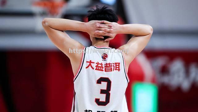 日本主帅公开承认失误,担当领队责任 日本主帅公开承认失误,担当领队责任