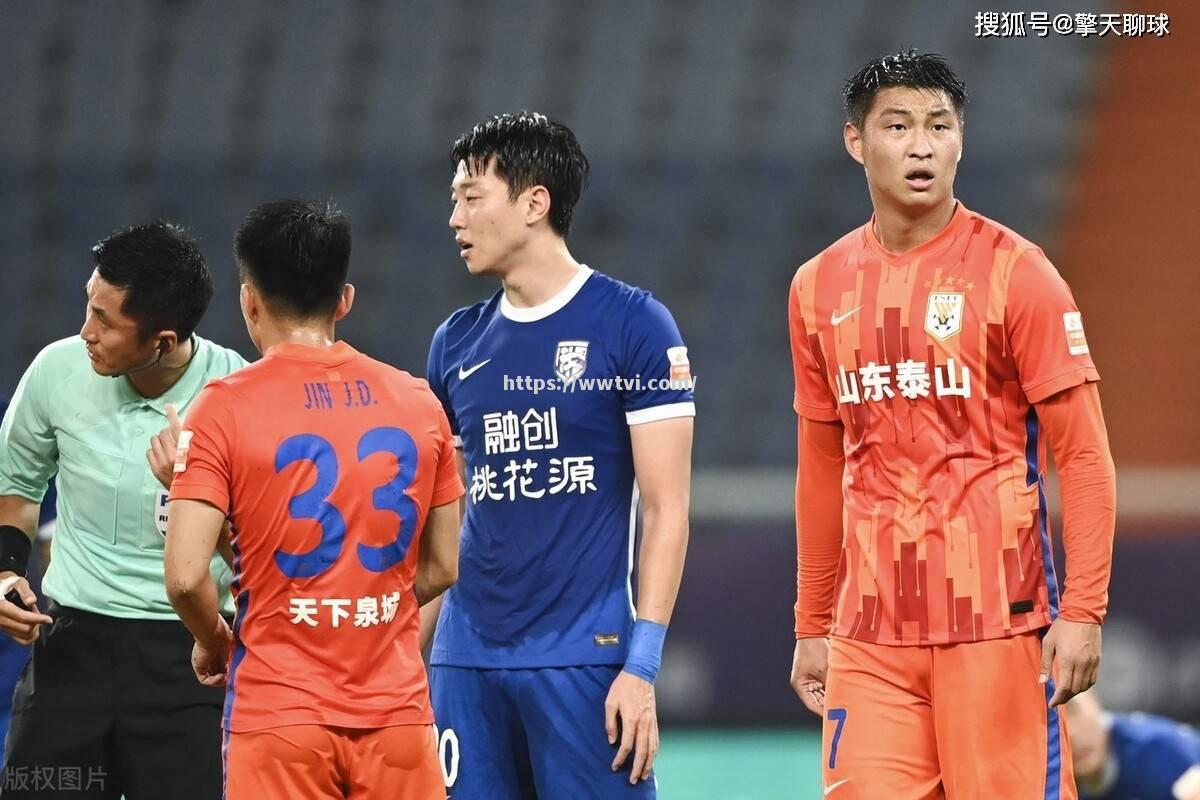 卡昂队主场战平对手，积分略有增长