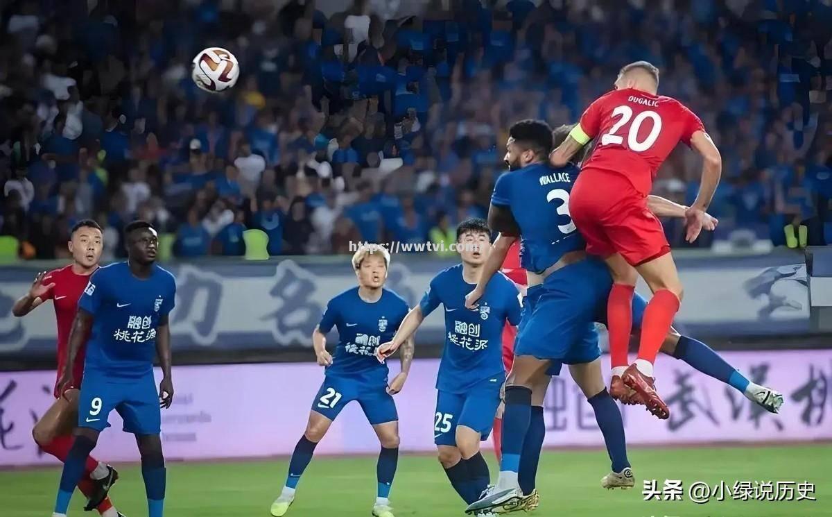 中超联赛揭幕,球队备战充满斗志 中超联赛揭幕,球队备战充满斗志