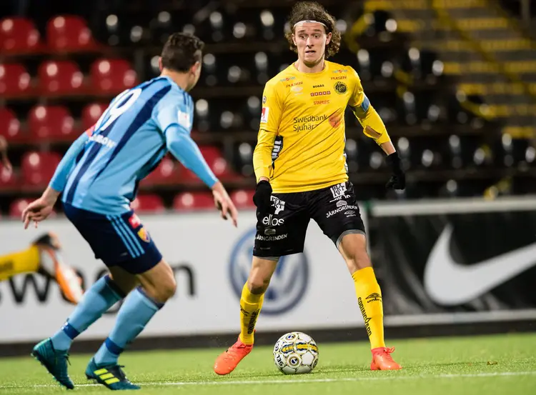 瑞典VS西班牙:北欧传奇再闯巅峰 瑞典VS西班牙:北欧传奇再闯巅峰