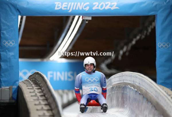 瑞士滑雪王者!弗雷瑞登顶雪车金牌 瑞士滑雪王者!弗雷瑞登顶雪车金牌