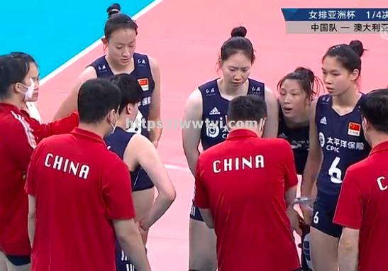 美国排球队横扫对手,轻松晋级八强 美国排球队横扫对手,轻松晋级八强