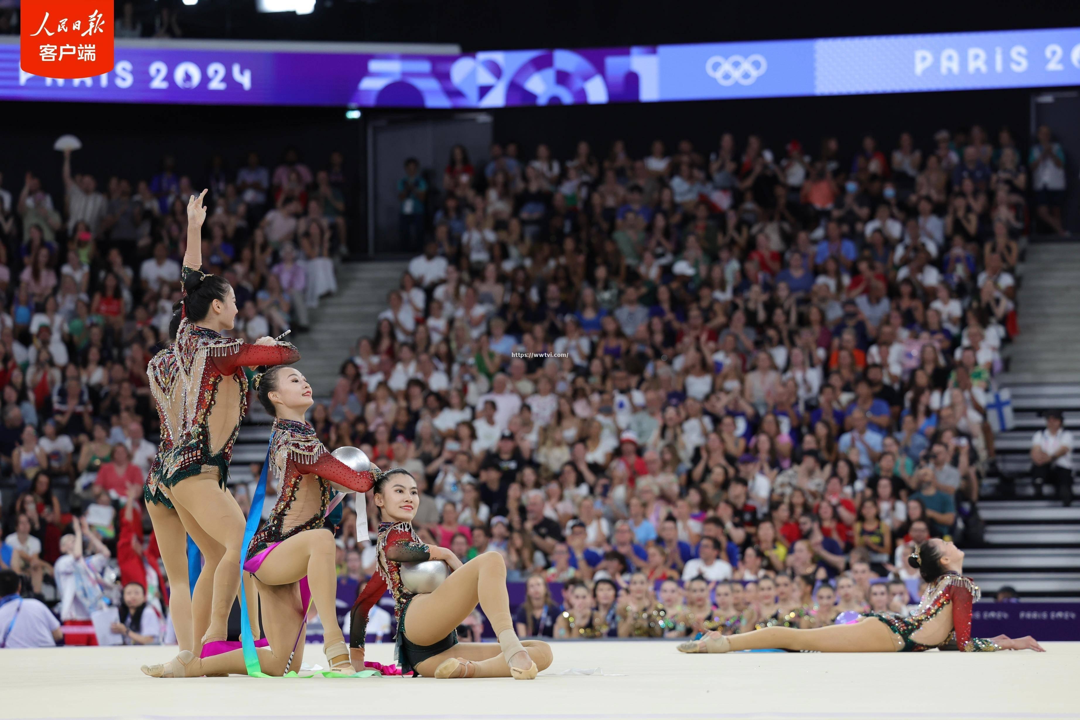 体操比赛:我国选手身姿优雅,夺得冠军 体操比赛:我国选手身姿优雅,夺得冠军