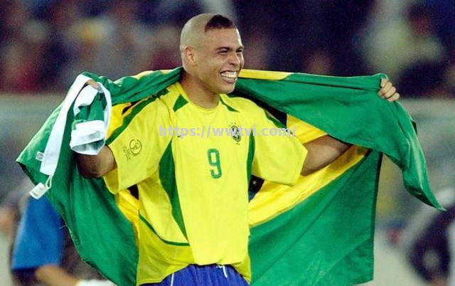 现在有哪位足球名将在世界舞台上获得了突破性的进展? 现在有哪位足球名将在世界舞台上获得了突破性的进展?