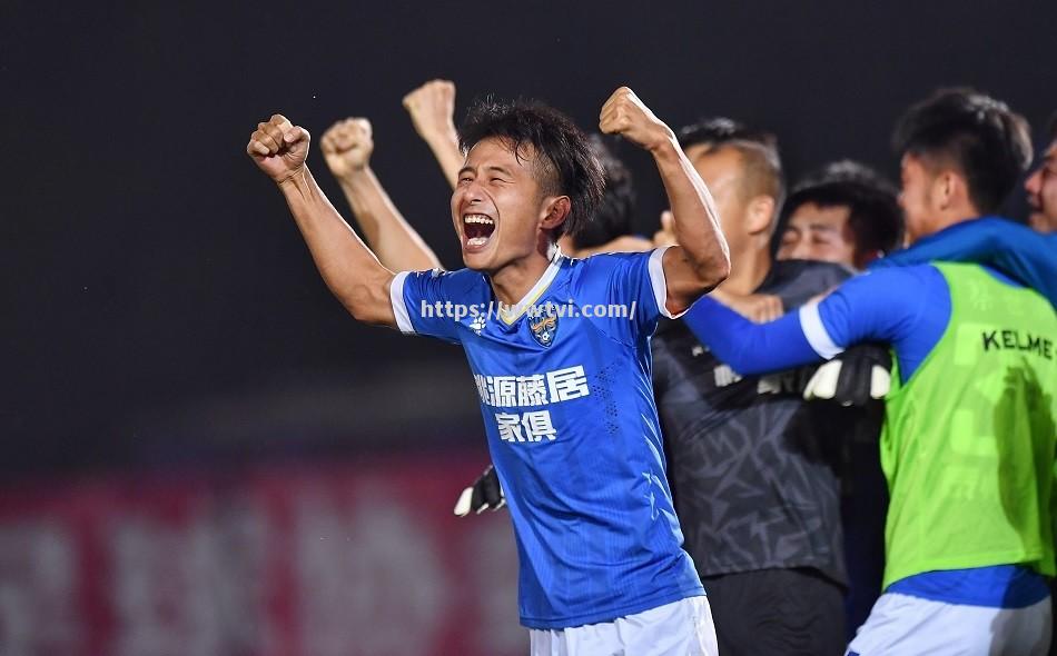 星空体育-广州恒大客场险胜青岛黄海，保持追赶势头