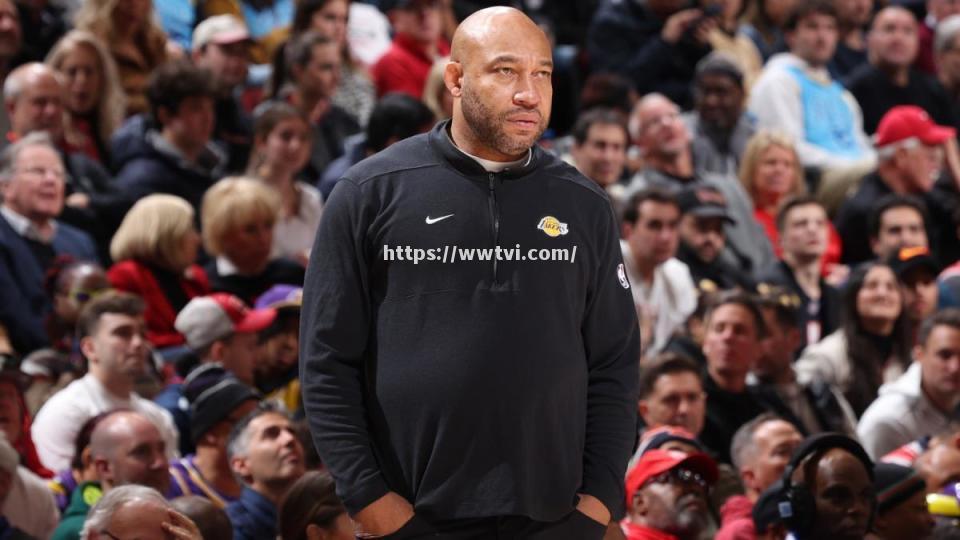 湖人主帅透露未来发展计划,强调塑造团队默契 湖人主帅透露未来发展计划,强调塑造团队默契