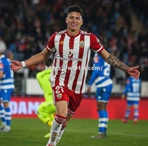 利物浦后卫加盟多特蒙德,开启新篇章 利物浦后卫加盟多特蒙德,开启新篇章