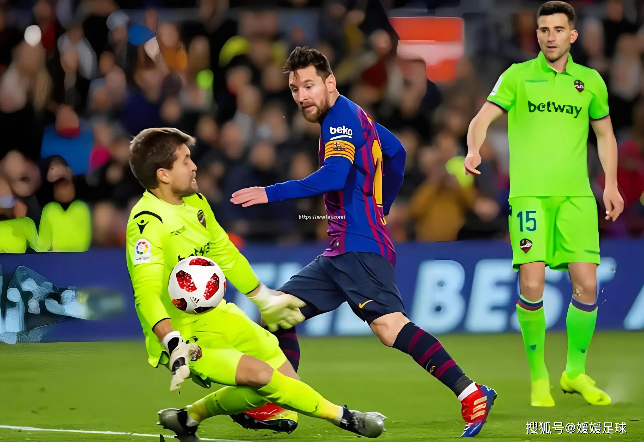 足球比赛大战在即,球员们备战热火朝天 足球比赛大战在即,球员们备战热火朝天