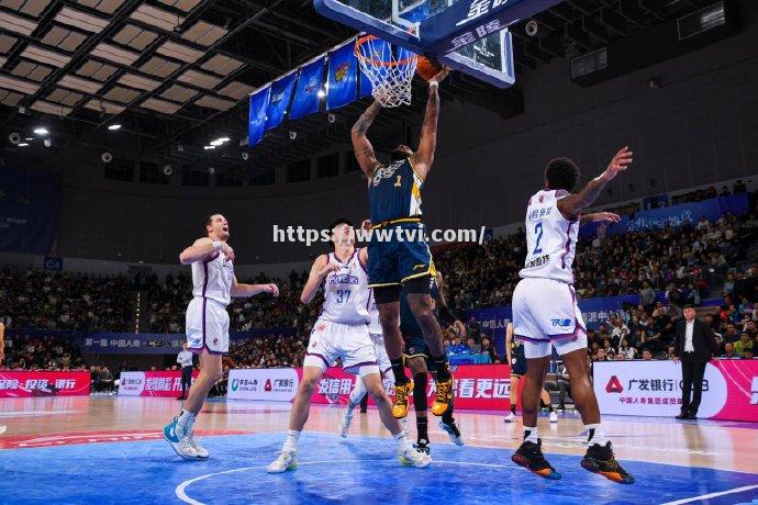 天津队勇往直前,火力全开争夺夺冠 天津队勇往直前,火力全开争夺夺冠