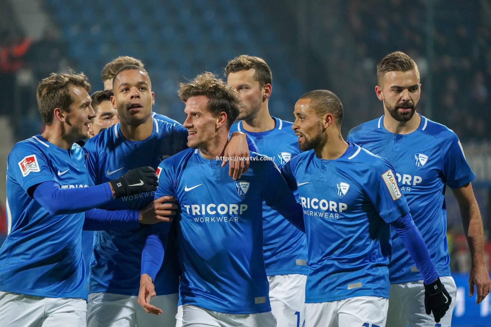 欧国联赛中球队的战术配合得心应手 欧国联赛中球队的战术配合得心应手