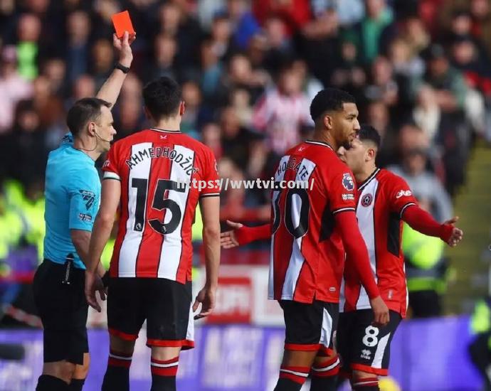 星空体育-伯恩利罢赛风波引热议，联赛难题待解