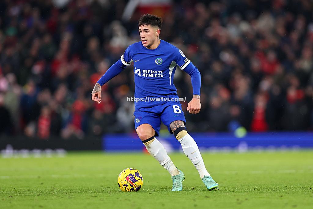 富勒姆客场遭埃弗顿逆转,球队暂时排名垫底,重返英超仍任重道远 富勒姆客场遭埃弗顿逆转,球队暂时排名垫底,重返英超仍任重道远